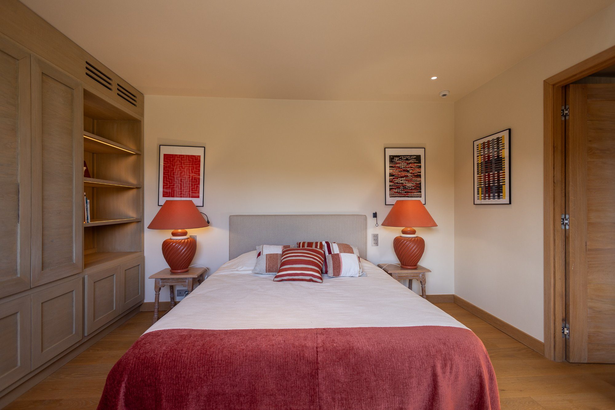 Chambre avec dressing sur mesure · Cannes